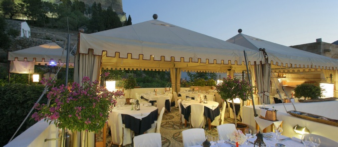 TripAdvisor: The top ten luxury restaurants in Greece